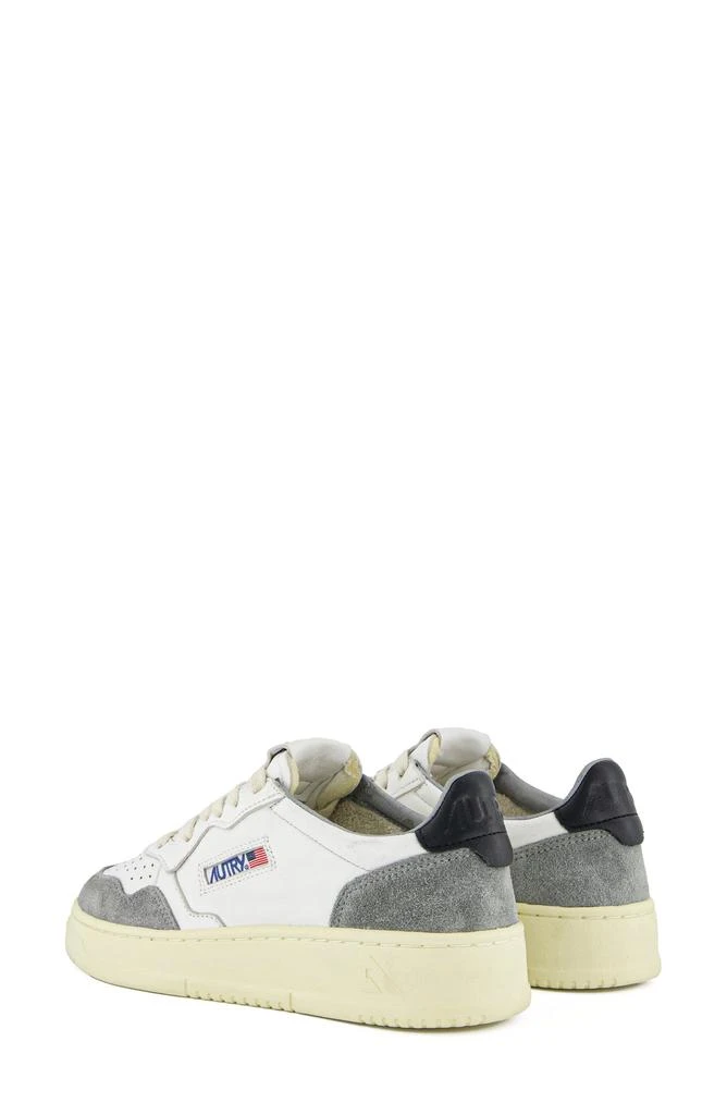 Autry Medalist Low Sneaker 2