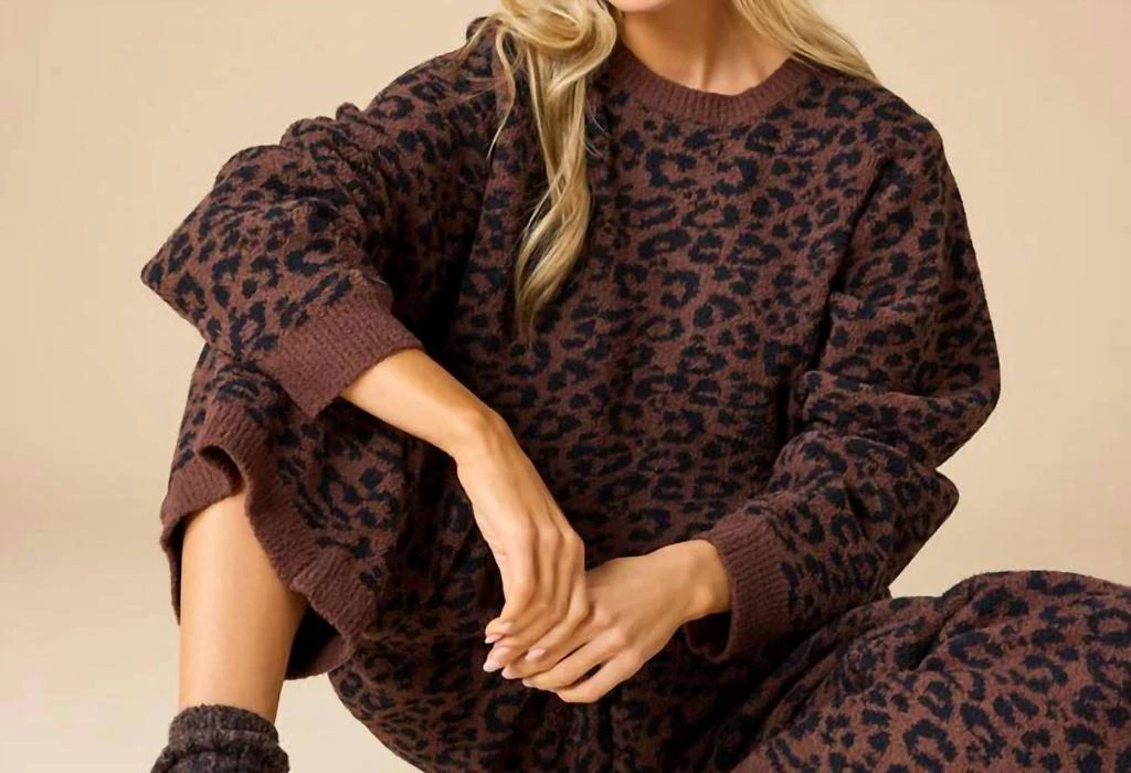 SOFTiES Softies - Marshmallow Leopard Print Crew Neck Lounge Set 4