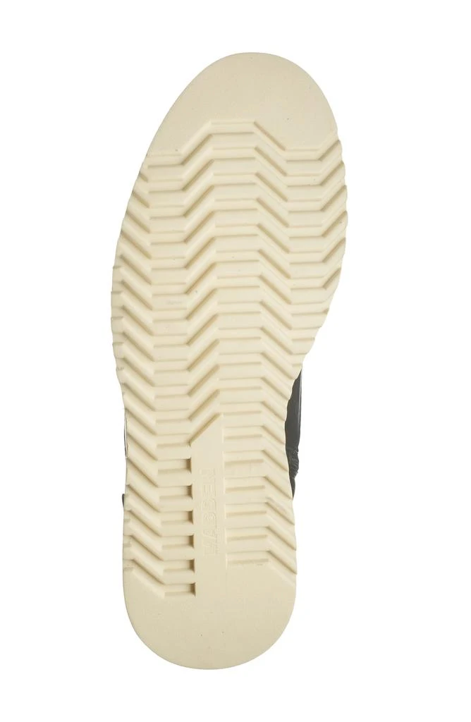 Steve Madden Digson Knit Cuff Boot 5