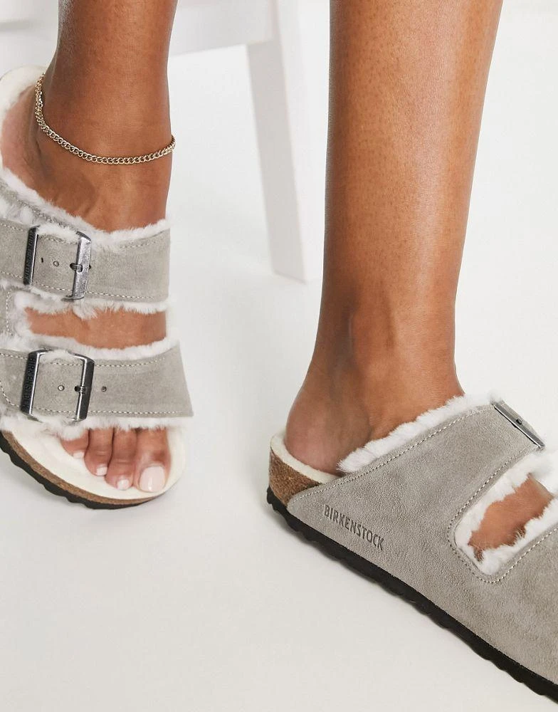 Birkenstock Birkenstock Arizona shearling sandals in grey 3