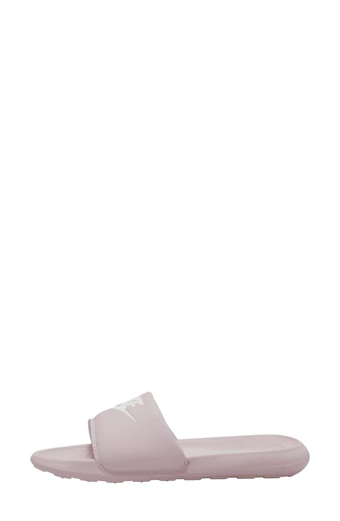 NIKE Victori Slide Sandal 4