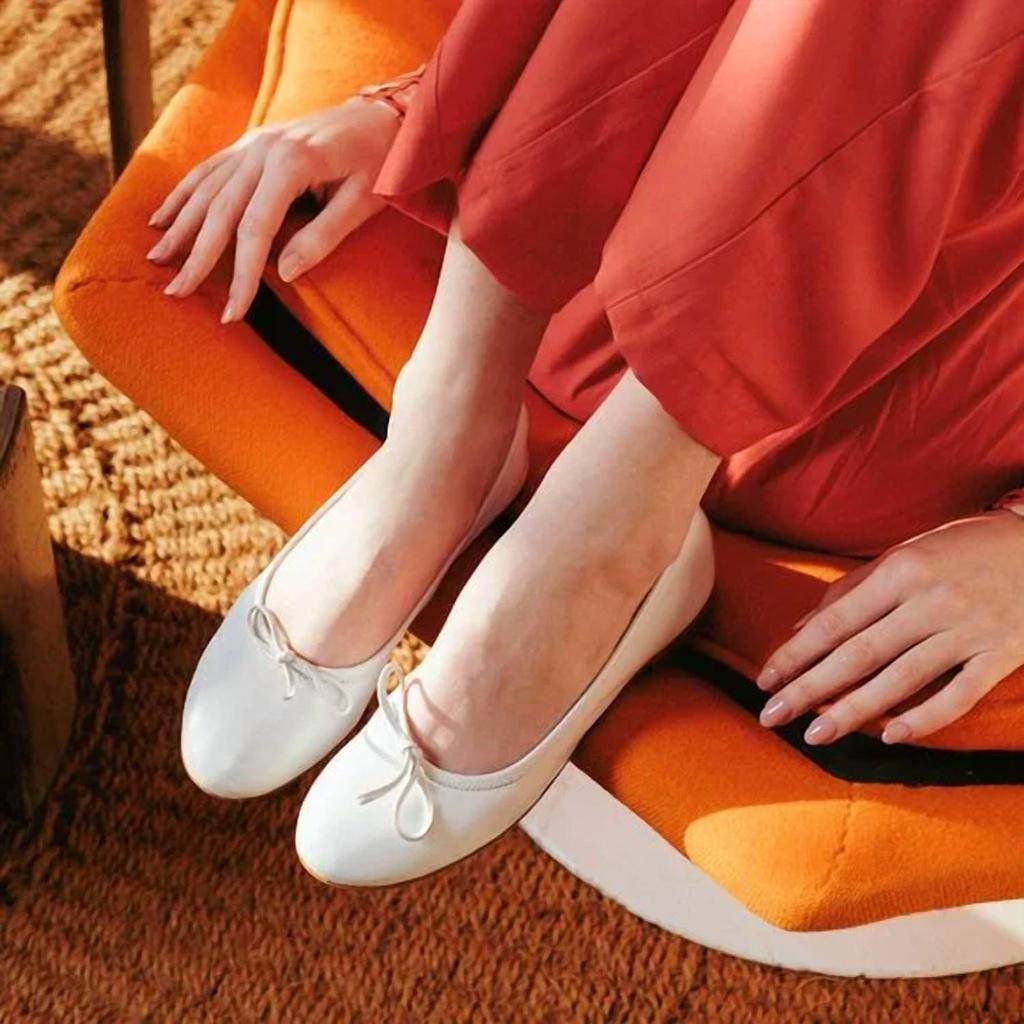 Reqins Carmen Cuir Sandal In Blanc