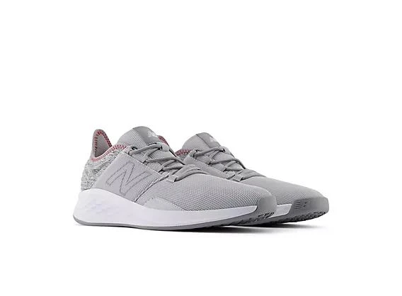 New Balance Fresh Foam ROAV Golf Shoes 2