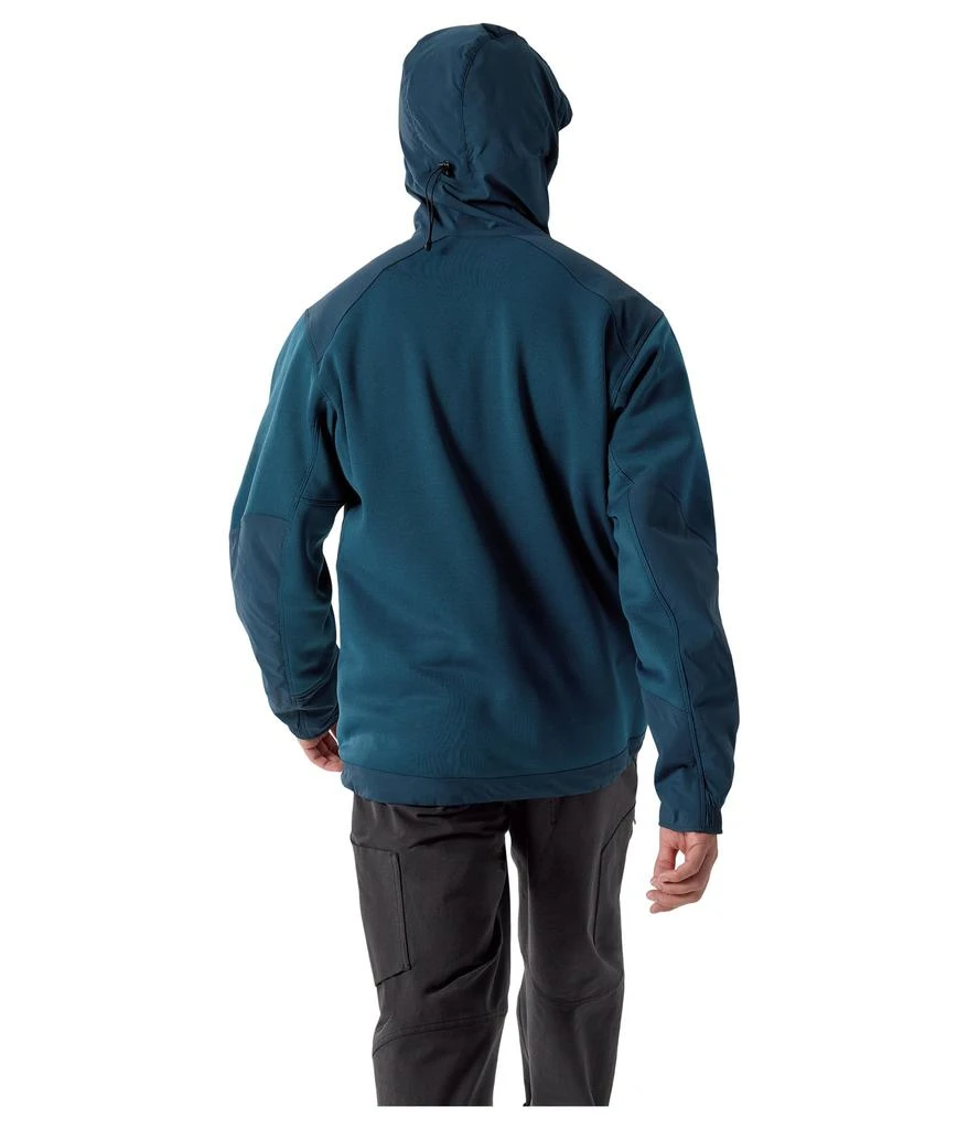 Arc
teryx Konseal Pullover Hoody 3
