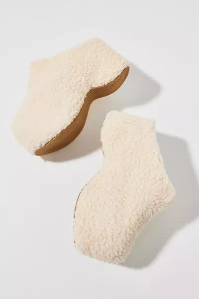 Azalea Wang Azalea Wang Dolorita Faux Shearling Clog 1