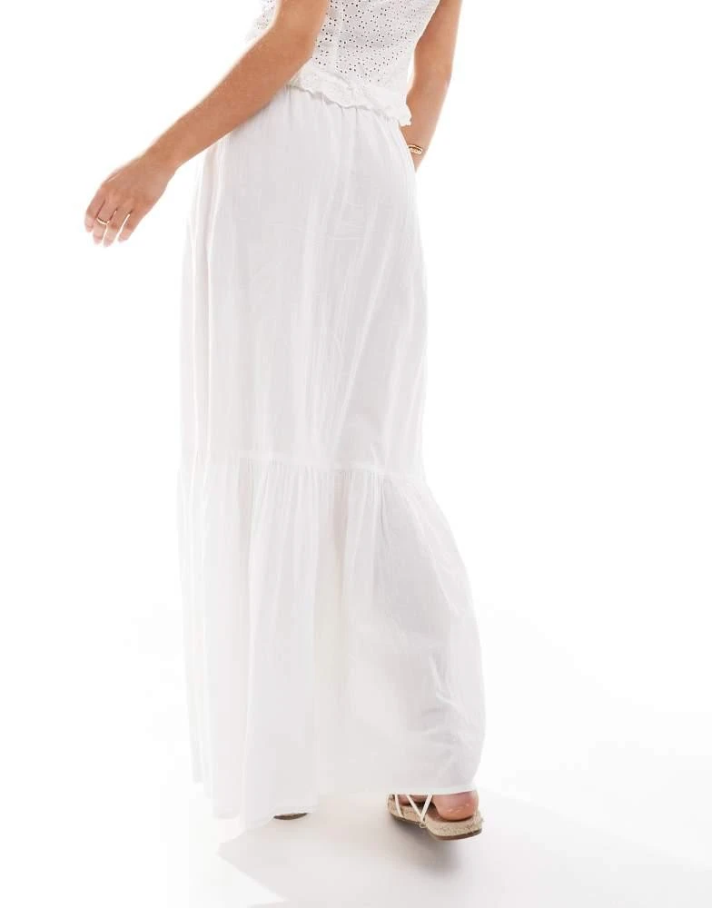 Vero Moda Petite Vero Moda Petite boho maxi skirt in white 2