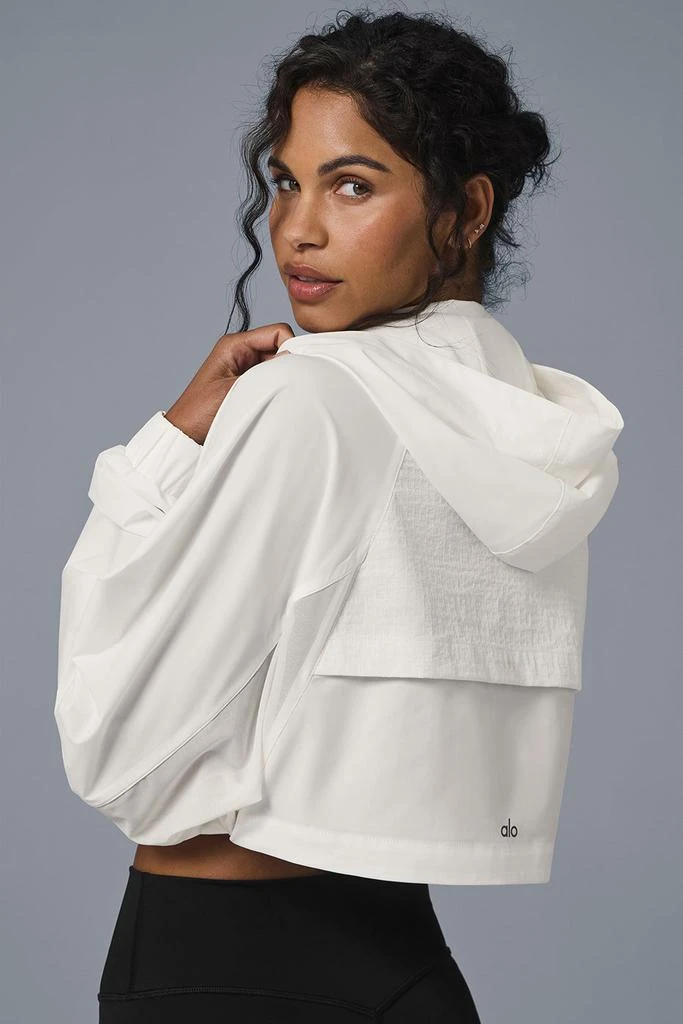 Alo Cropped Playmaker Jacket - Ivory 3