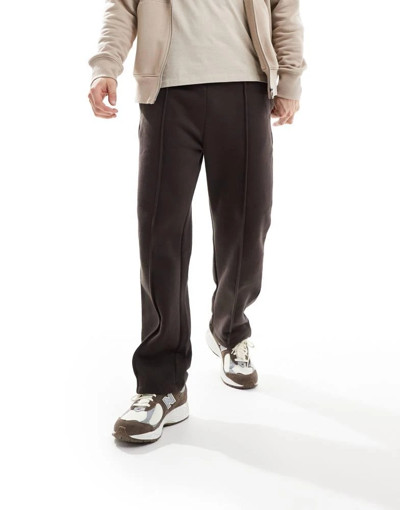 Bershka Bershka wide leg pintuck jogger in brown 1