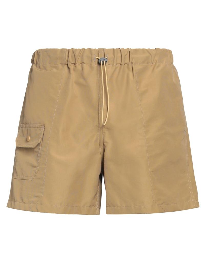 HOWLIN' Shorts & Bermuda