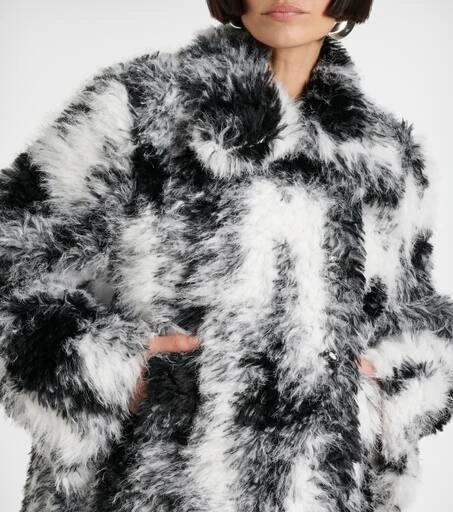 Ganni Faux fur coat 4