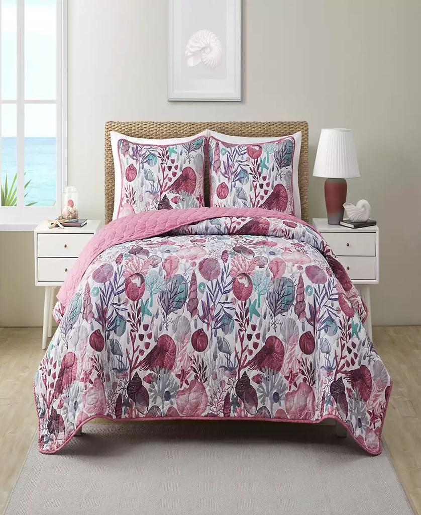 VCNY Home Ivory Coast Disperse Print Reversible 3 Piece Quilt Set