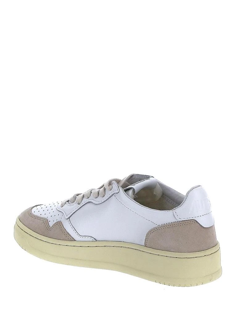 Autry Medalist Low Sneakers 3