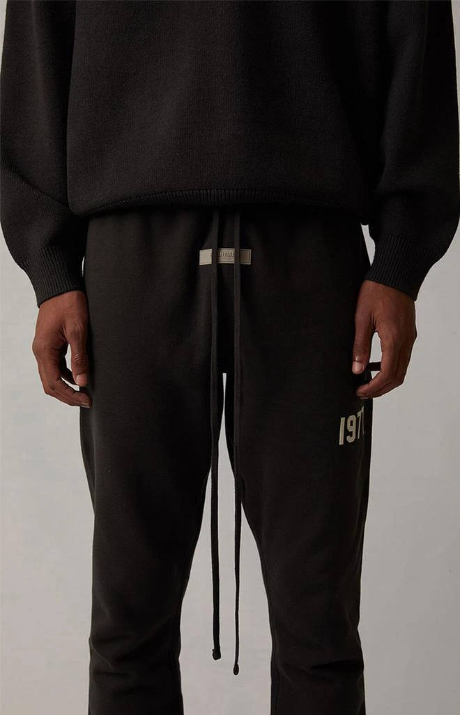 Essentials Iron Sweatpants 5
