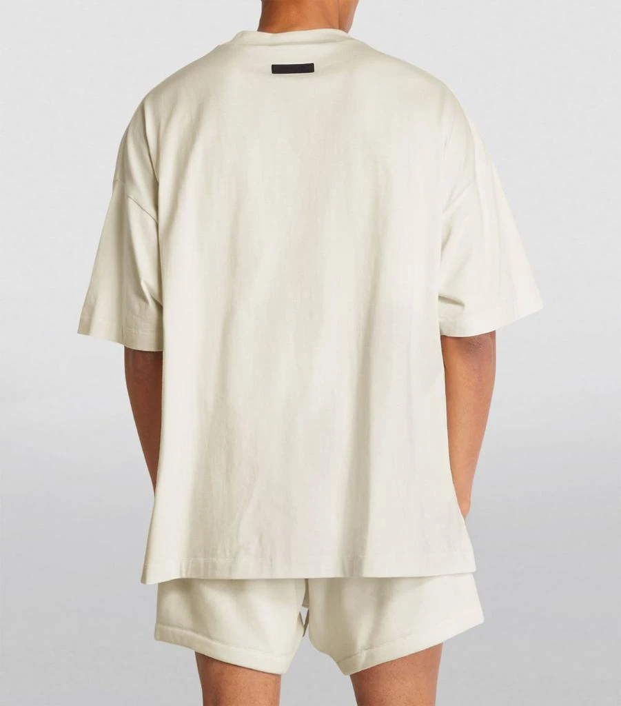 FEAR OF GOD ESSENTIALS Oversized Logo T-Shirt 4