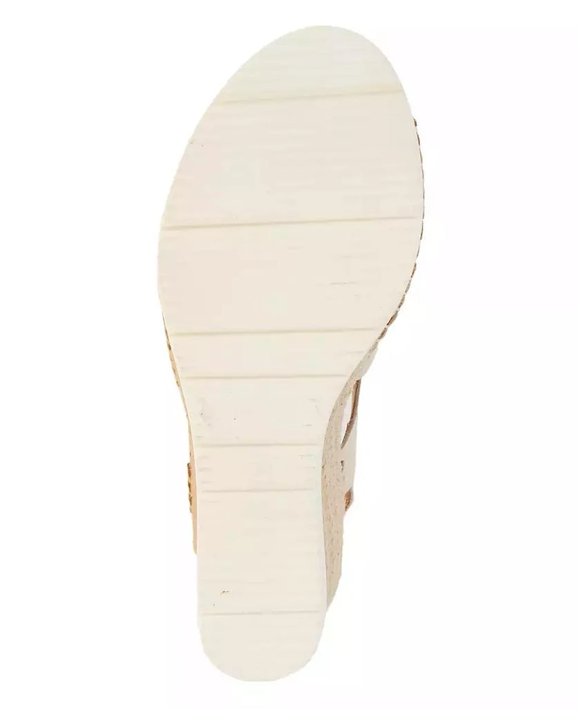Gentle Souls Women's Elise Buckle Sandals 5