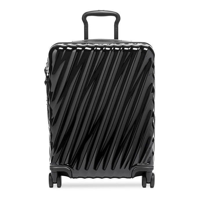 Tumi 19 Degree Continental Expandable 4-Wheel Carry-On 1
