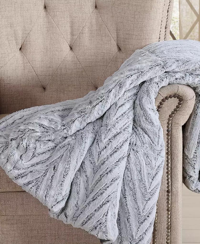 Christian Siriano New York Christian Siriano 60" x 70" Gray Chevron Luxury Faux-Fur Throw
