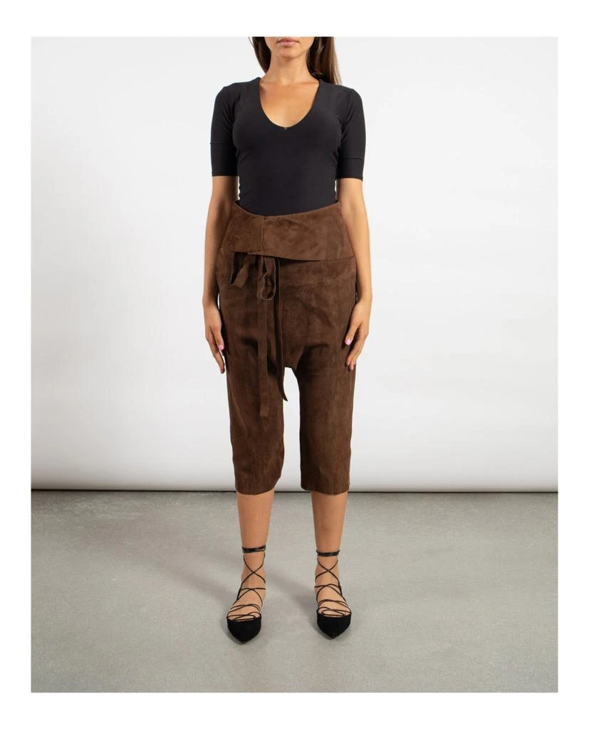 Yves Saint Laurent Cropped Suede Droped Shorts 3