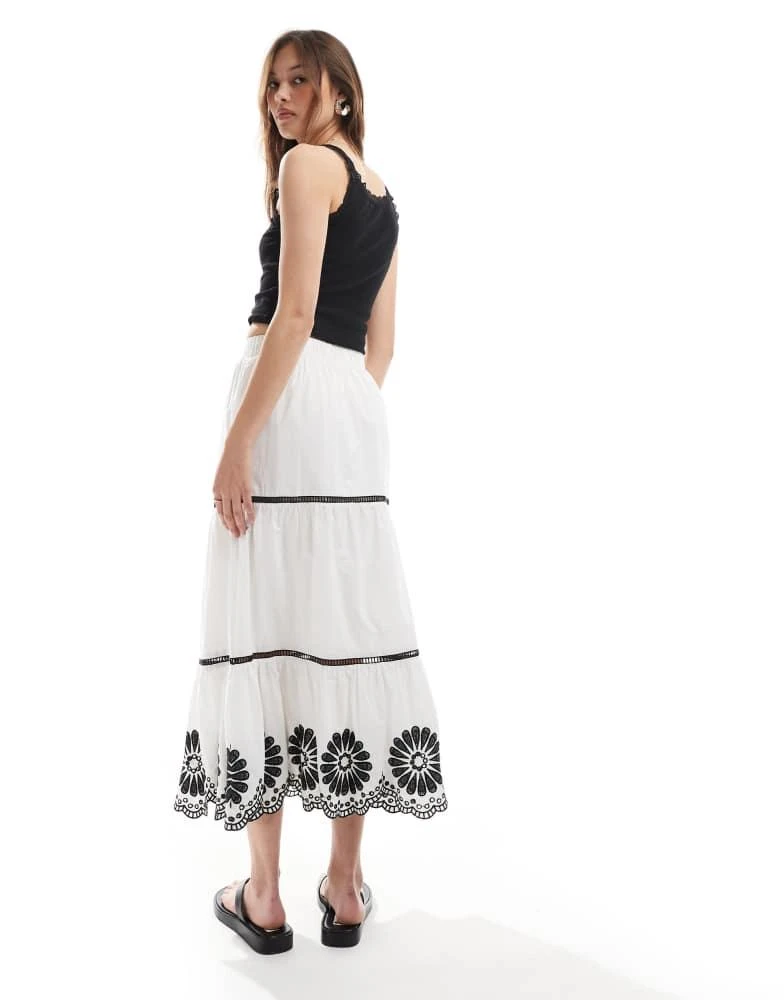 New Look New Look tiered floral hem midi skirt in white 4