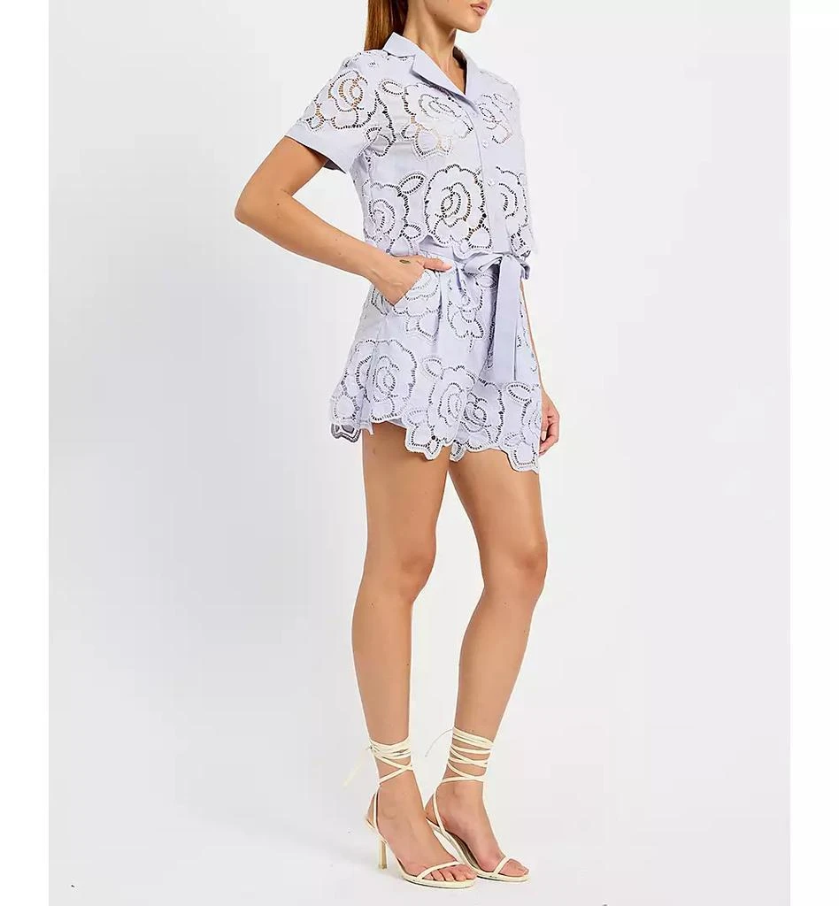 En Saison Women's Brynlee Belted Shorts 6