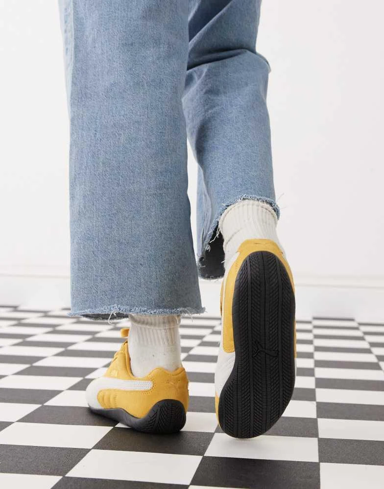 Puma Puma Speedcat OG trainers in yellow and white 5