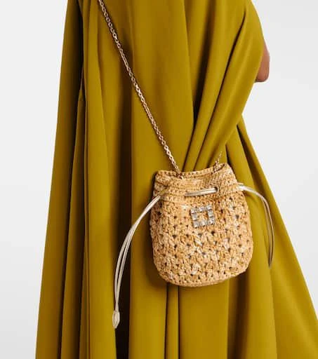 Roger Vivier Tres Vivier raffia-effect bucket bag 2