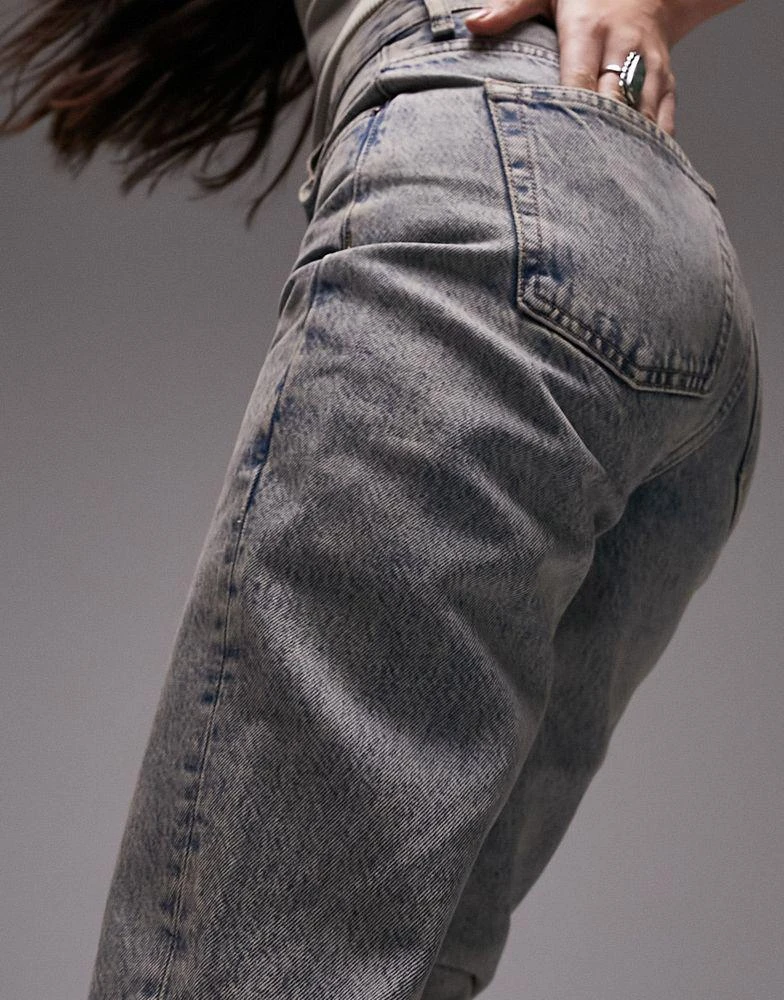 Topshop Topshop Editor high rise straight jean in dirty bleach 2