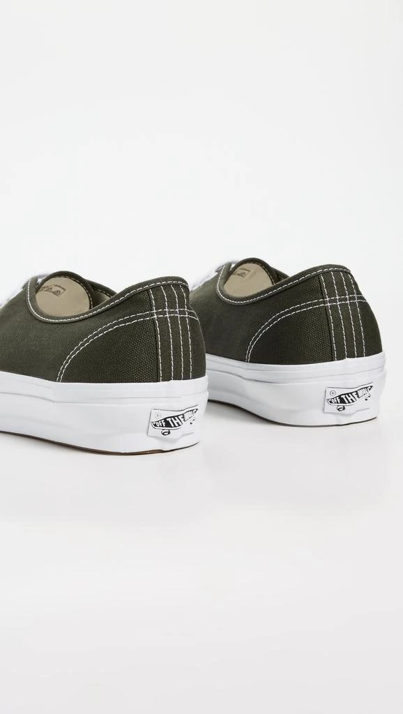 Vans Authentic Sneakers 2