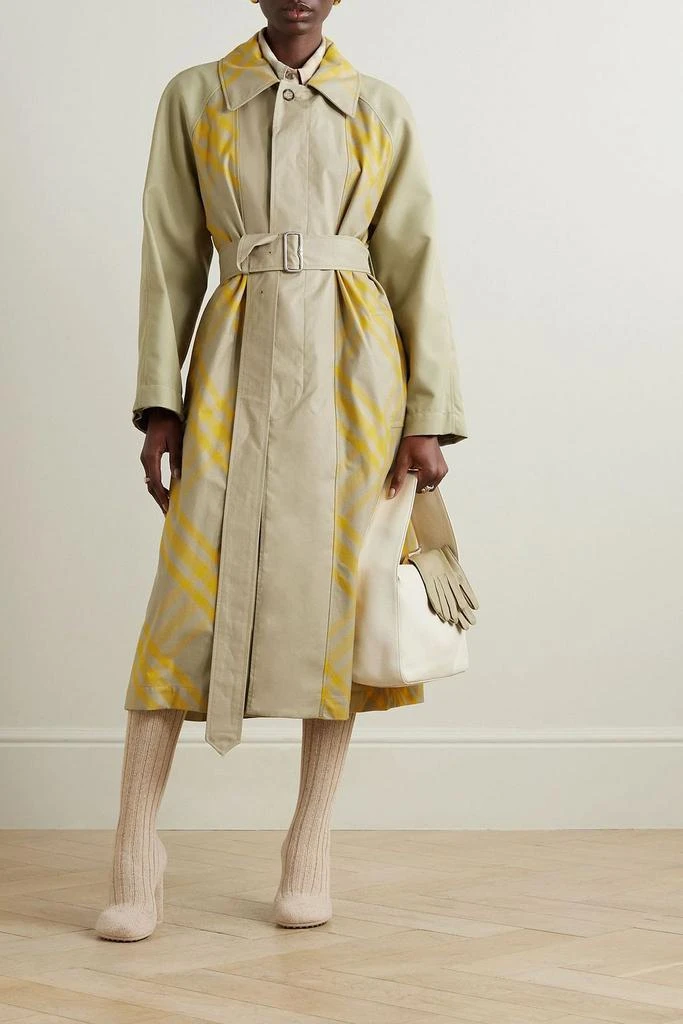 Appliquéd belted checked=