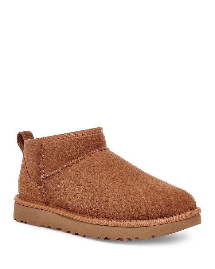 ショートブーツ・ブーティ UGG Light Gray 'Mini' Boots in Suede Woman UGG Light Gray 'Mini' Boots In Suede Woman - Boots - BeyondStyle
