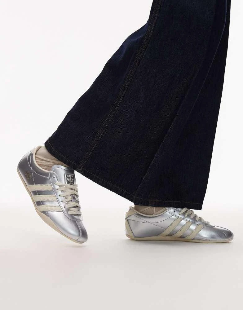Adidas adidas Originals Tokyo trainers in metallic silver and cream