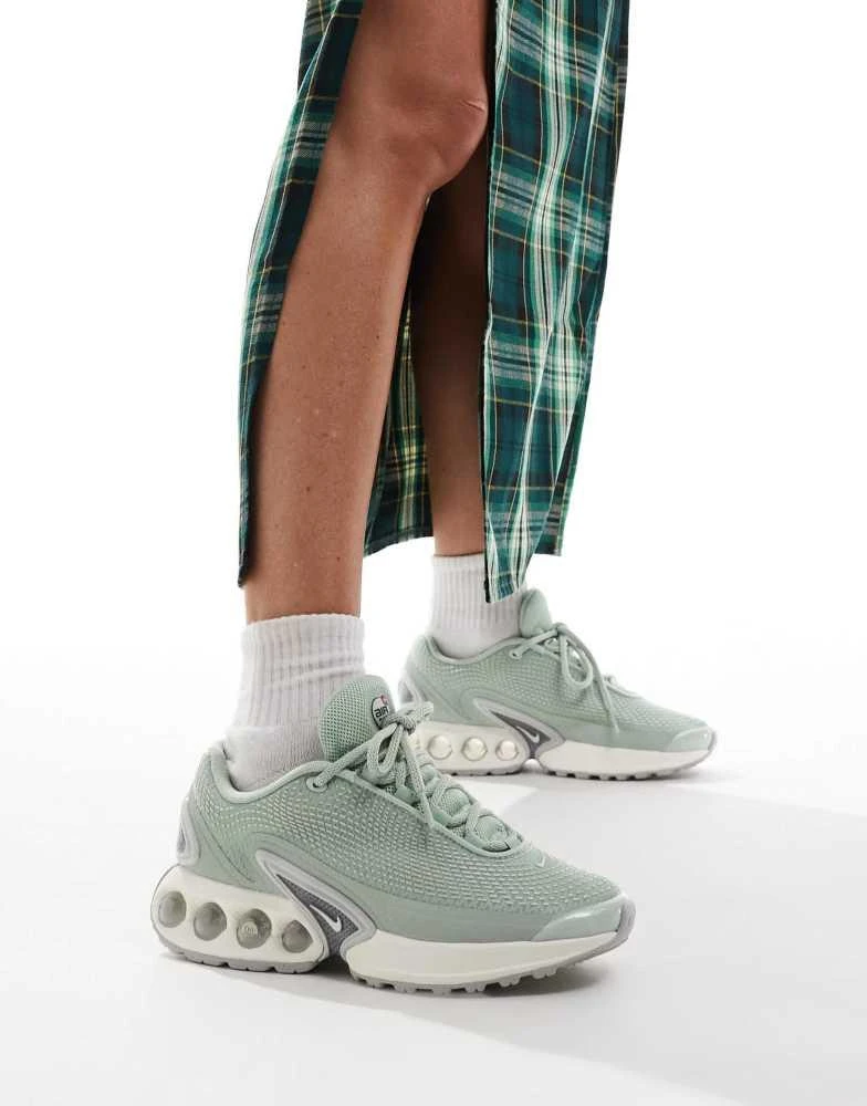 NIKE Nike Air Max DN trainers in green 5
