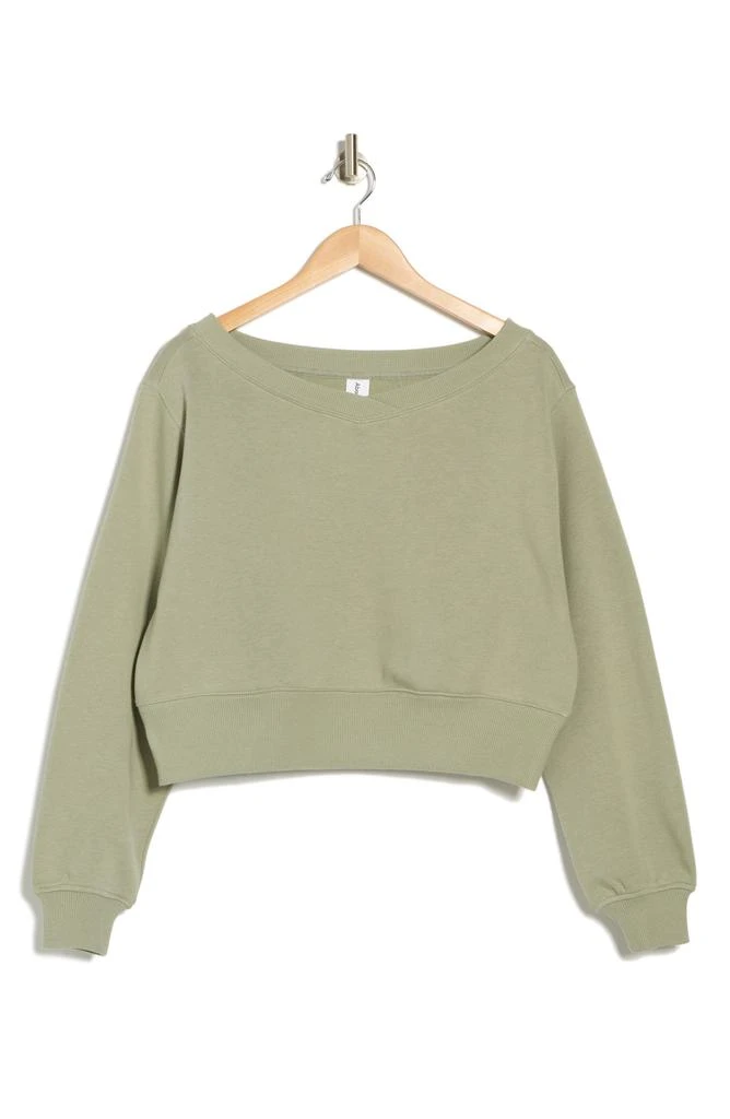 Abound V-Neck Crop Sweatshirt 3