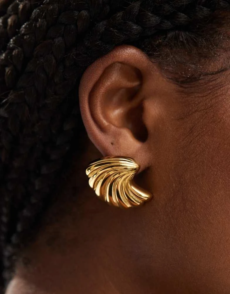 8 Other Reasons 8 Other Reasons 18k gold plated stainless steel oversized wave stud earrings 4