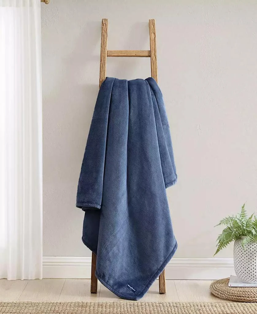 Tommy Bahama Solid Ultra Soft Plush Blanket 5