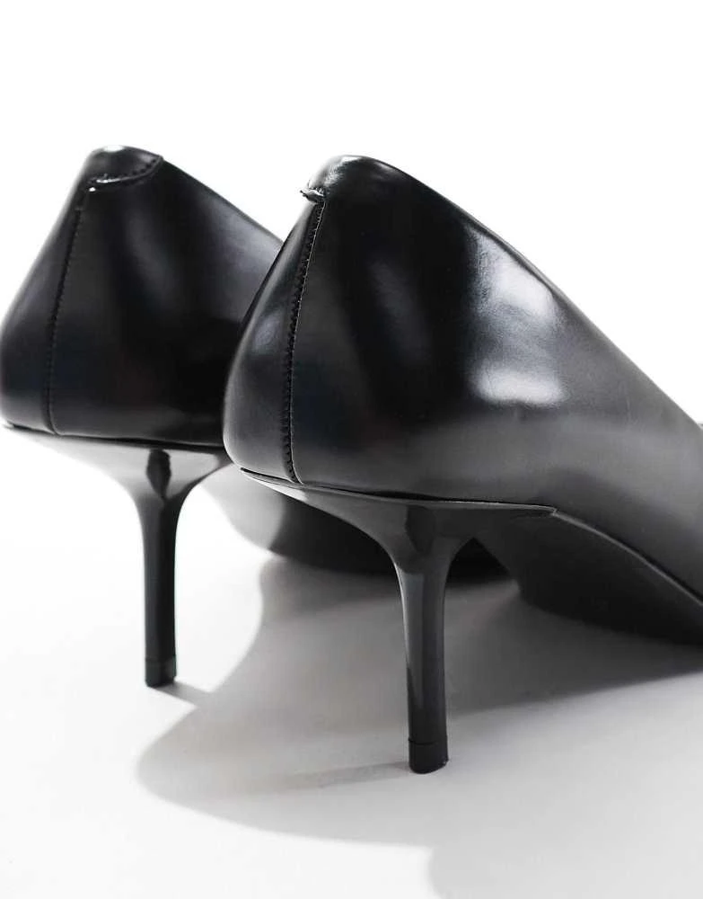 ASOS ASOS DESIGN Snatched pointed mid heeled court shoes in black 4