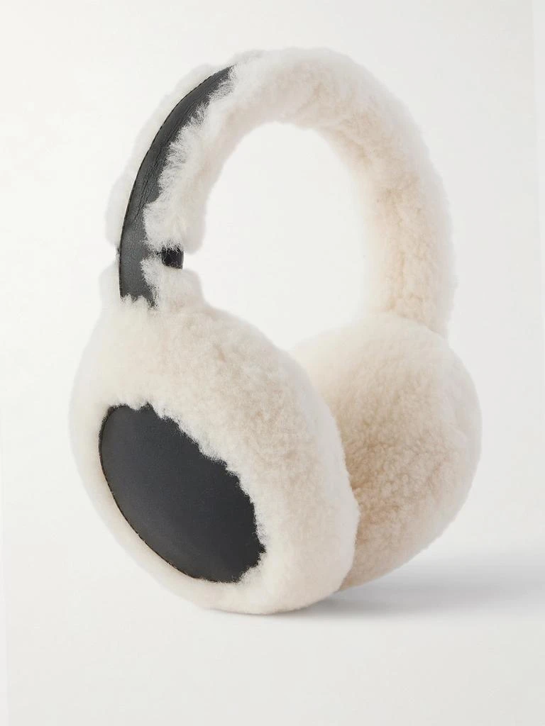 YVES SALOMON
Tan Curly Shearling Cap
Brand new Shop Khaki Curly Shearling Cap on Sale at BeyondStyle – Get  main image 3