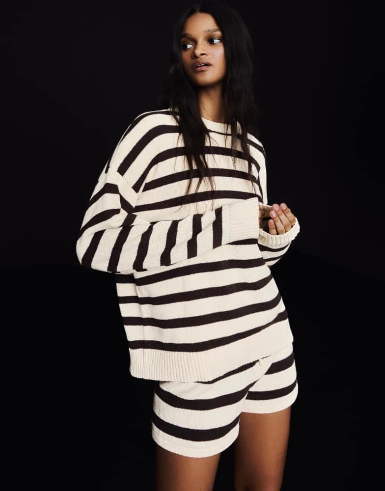 Bershka Bershka Striped round neck jumper in ecru