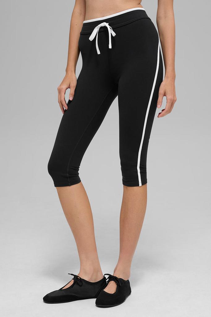 Alo Airbrush High-Waist Race Pace Capri - Green Olive/Black