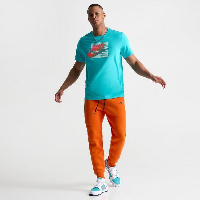 NIKE Men's Nike Sportswear Futura Gradient Graphic T-Shirt