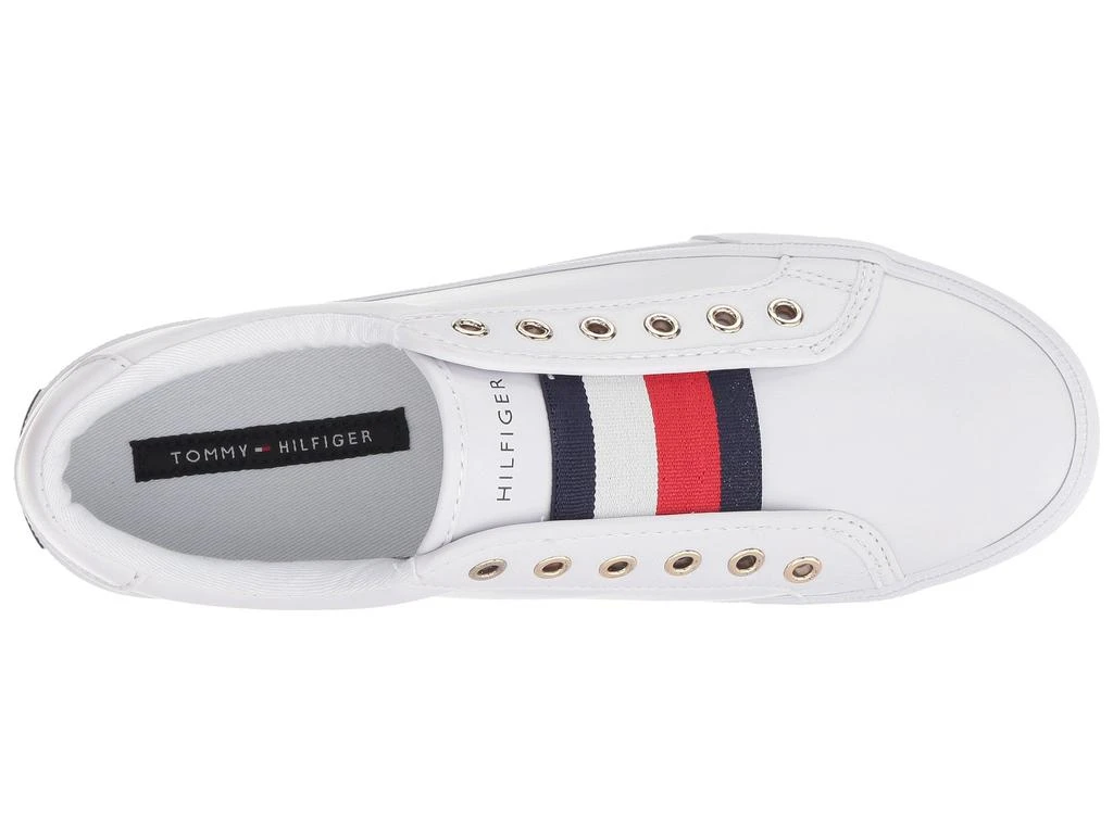 Tommy Hilfiger Laven 2