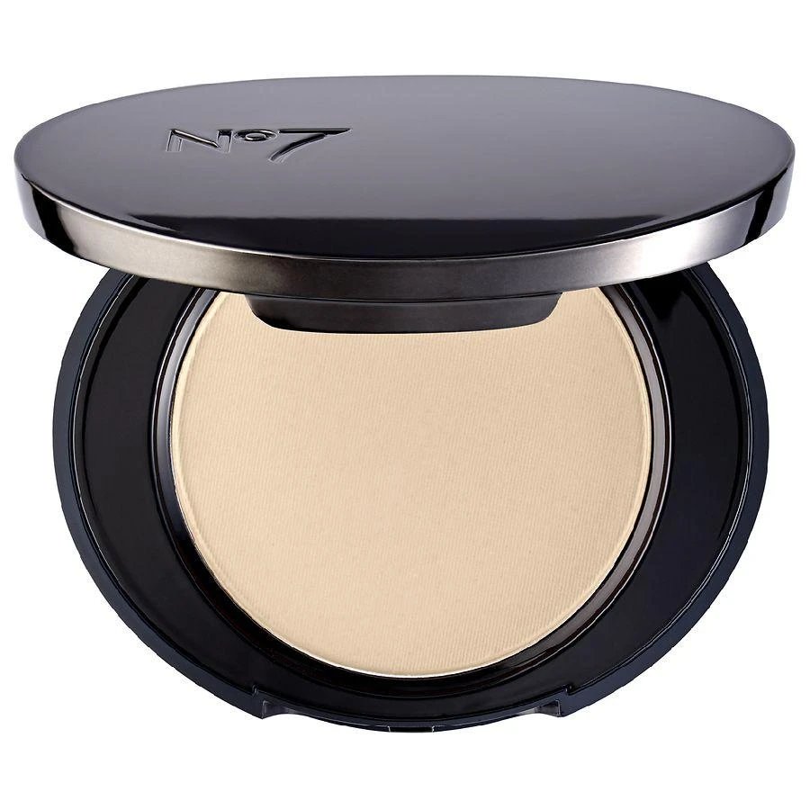 No7 Perfect Light Pressed Powder 1