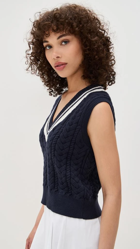 Beyond yoga The Cable Knit Vest 3