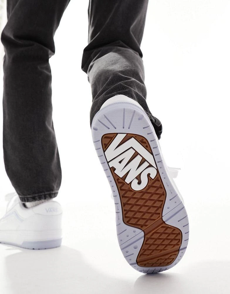 Vans Vans Hylane chunky trainers in white and light blue 3