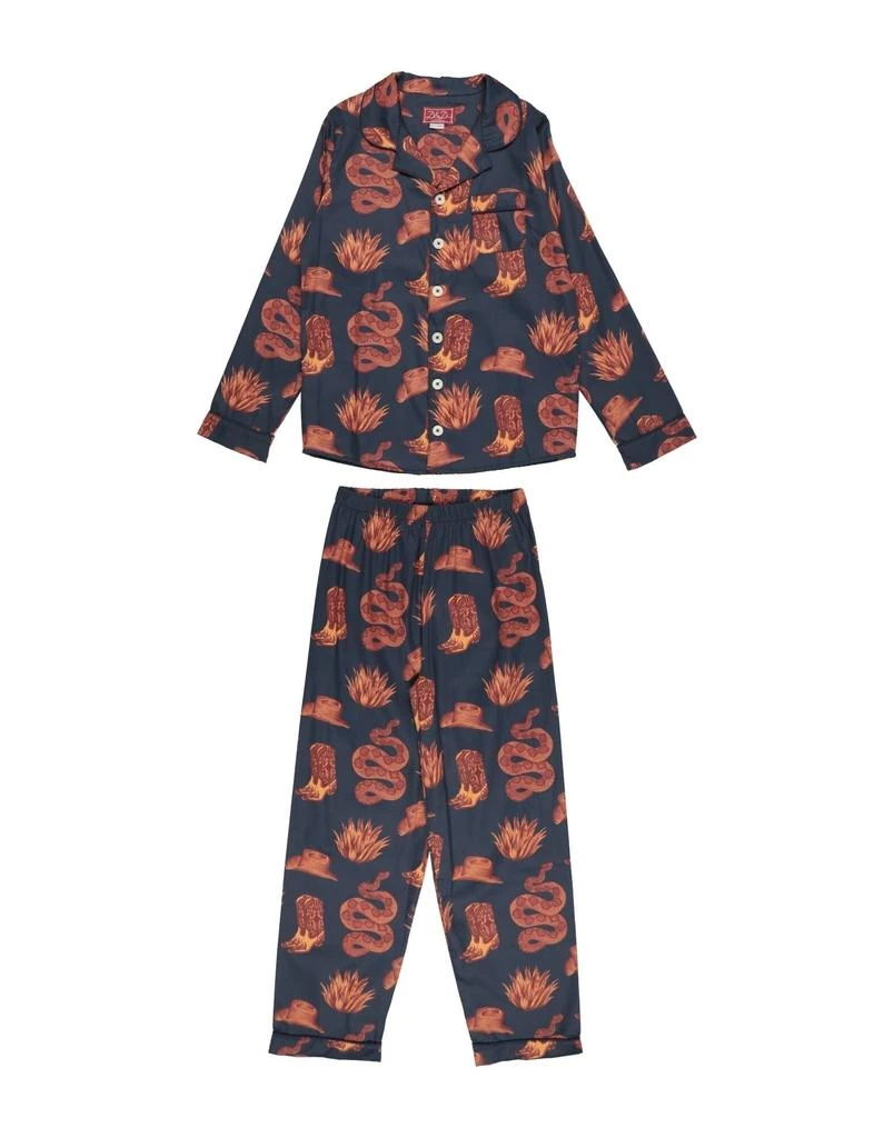 Desmond 
Dempsey Sleepwear