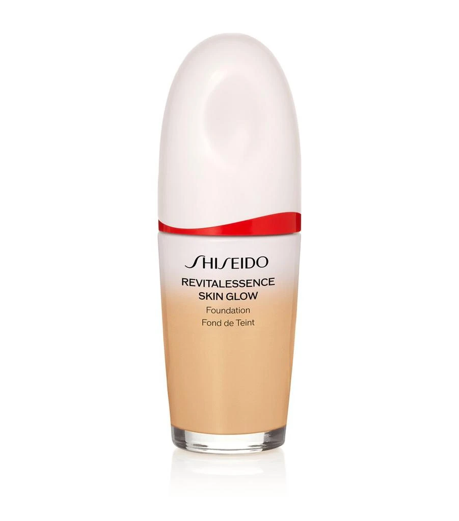 Shiseido Revitalessence Skin Glow Foundation SPF 30 1