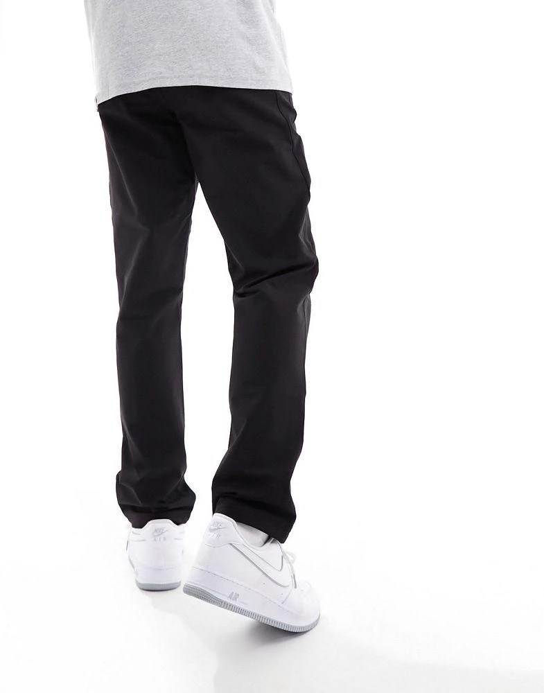 The North Face The North Face Quest  softshell trousers in black 3