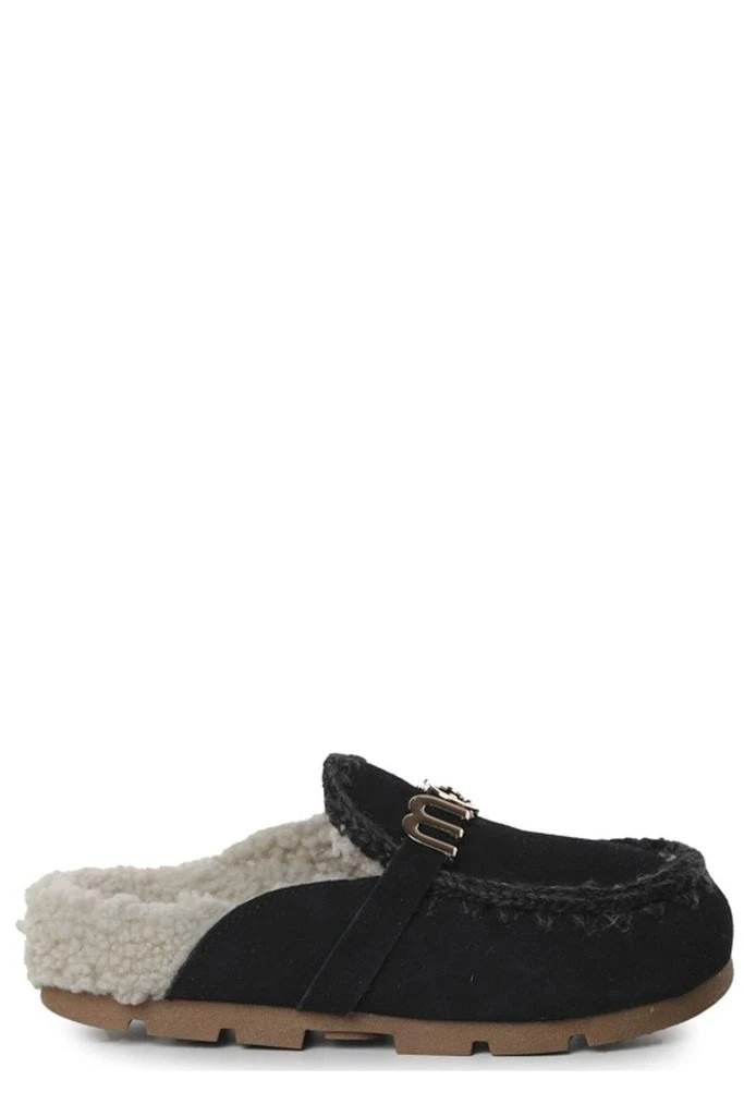 Mou Mou Winter Bio Big Logo Letter Slides 1