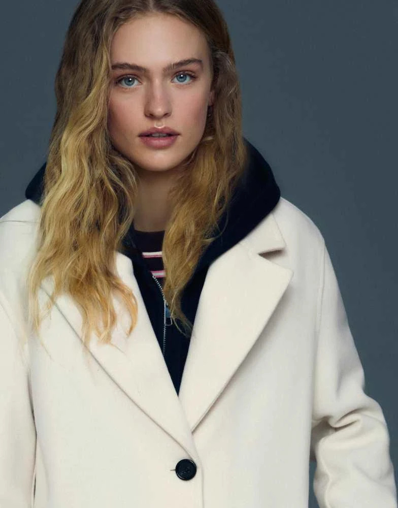 Bershka Bershka Long soft coat in white 2