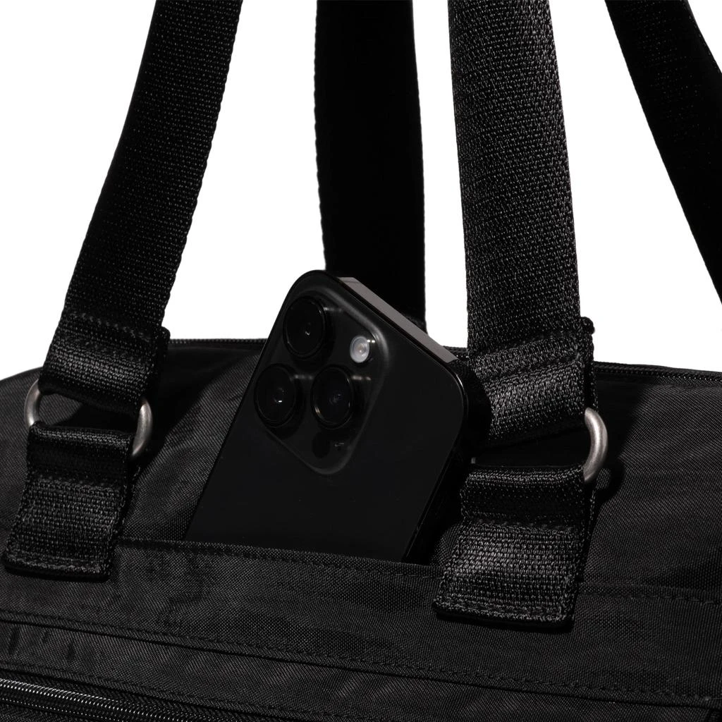 Baggallini Modern Duffel 4
